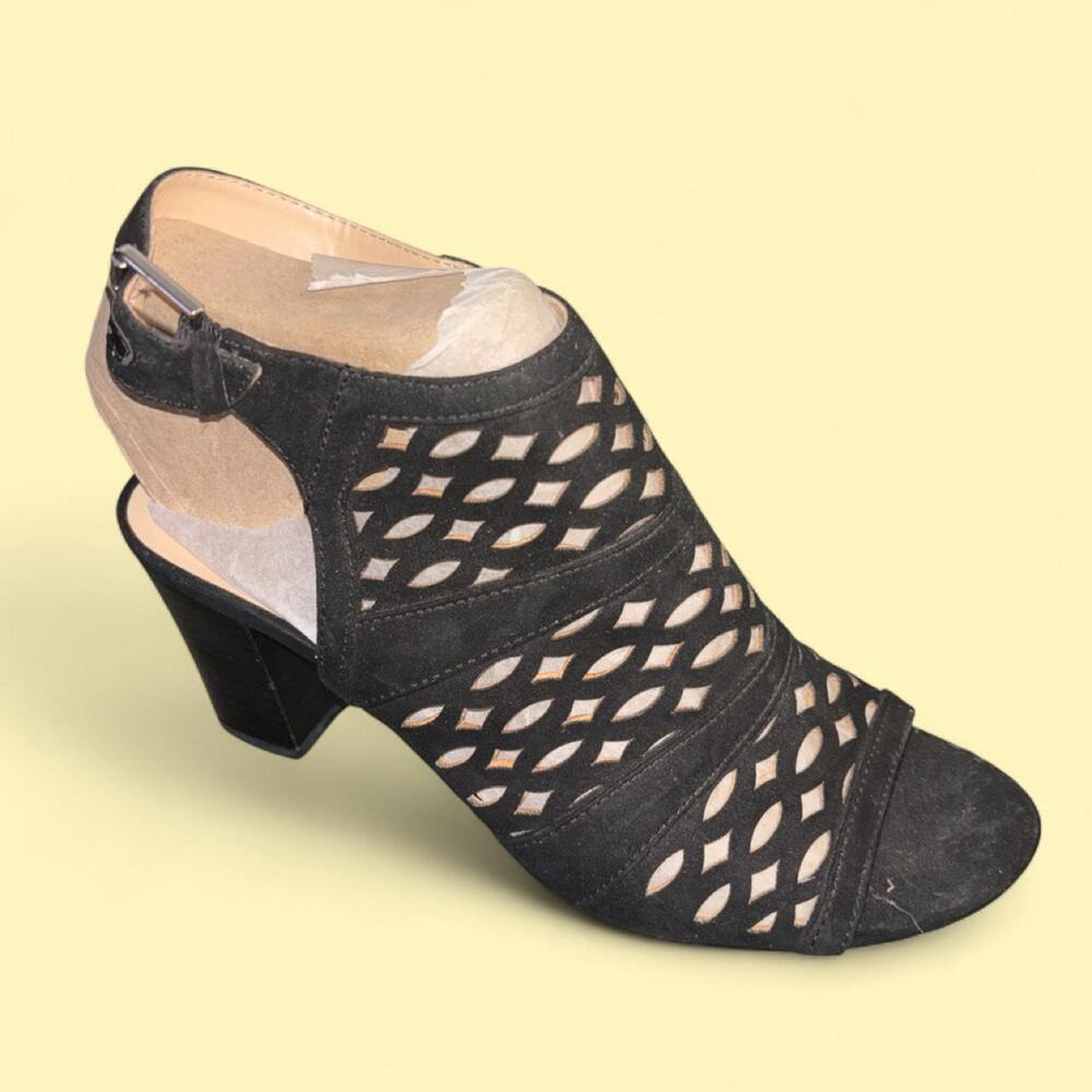 Unisa Black suede ankle boot w geometric cut-out pattern sz9M